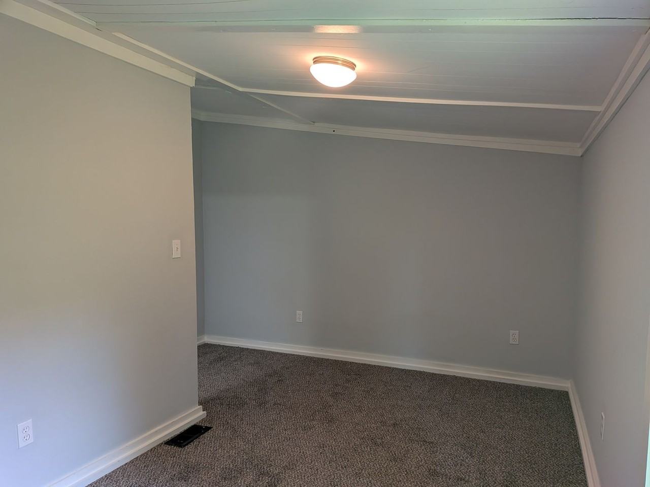 906 N 7th St - Photo 4 of 37