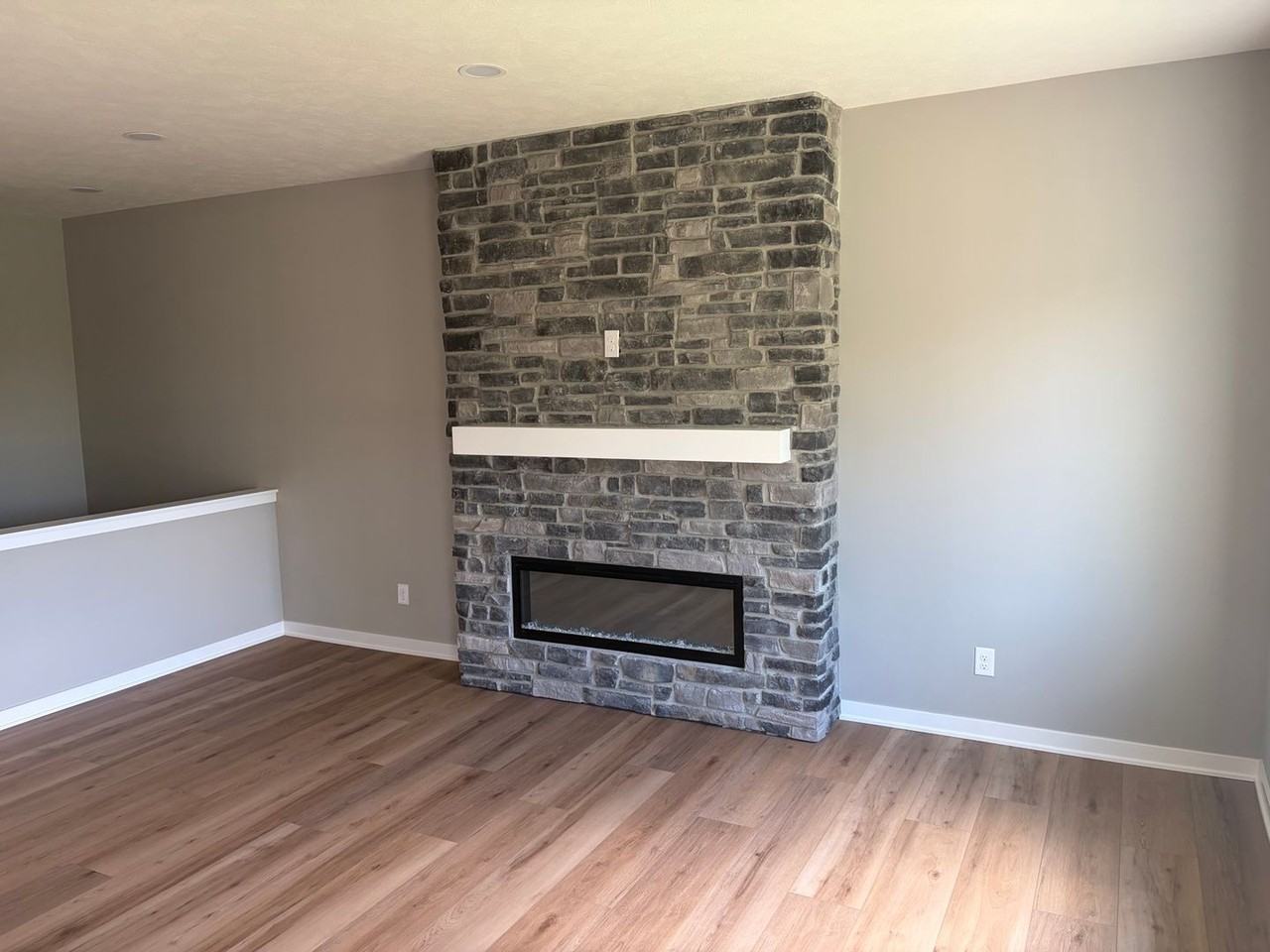 14805 Willow St - Photo 4 of 22