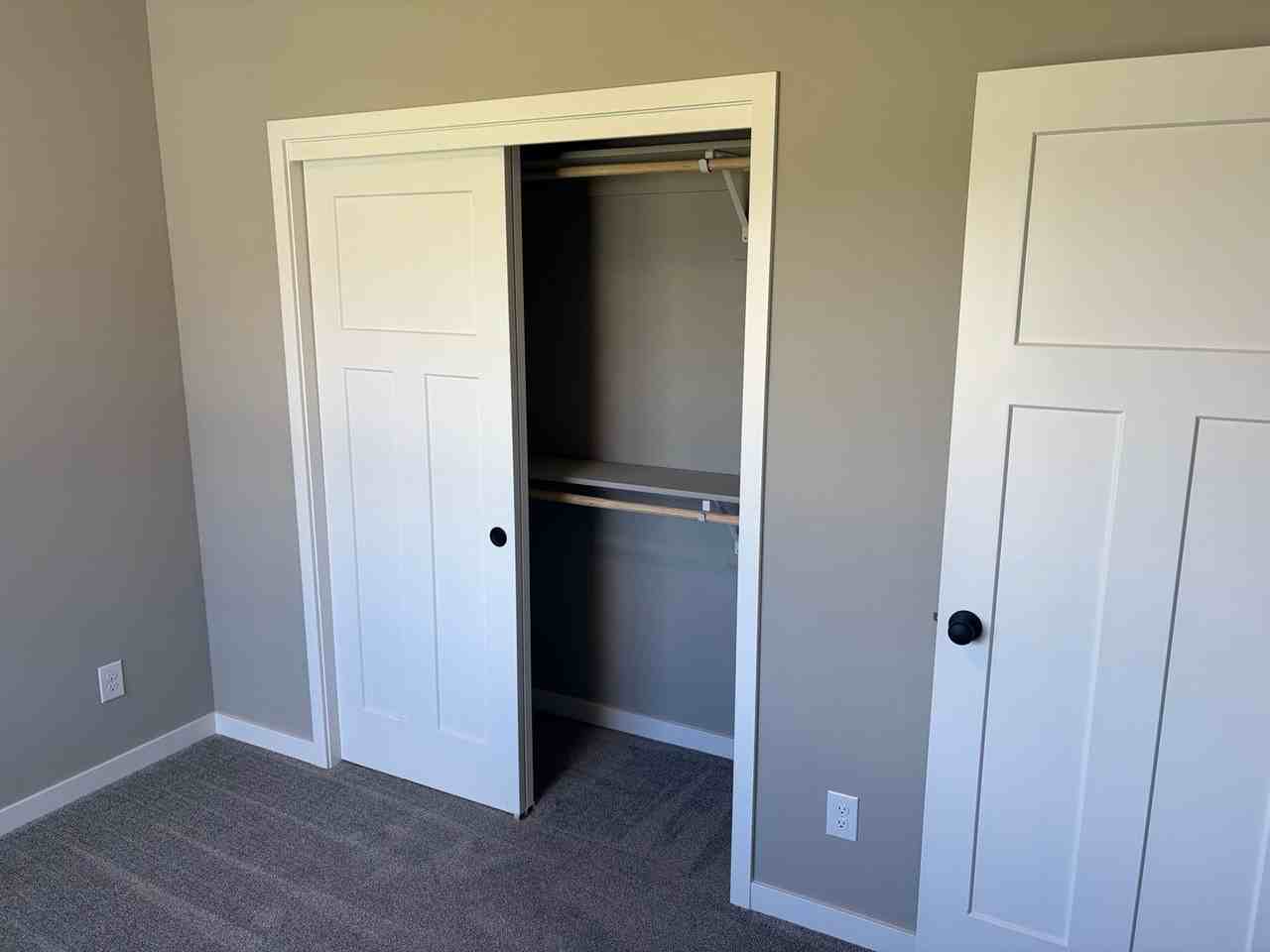 14805 Willow St - Photo 7 of 18