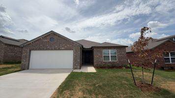 featured image of 4013 Becky Ln