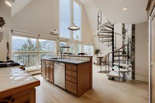 545 Bow Mountain Rd - Photo 1 of 1