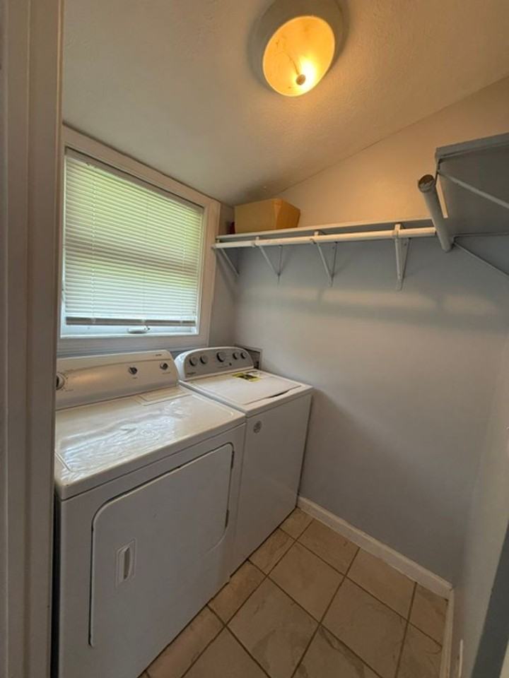 57 Bonnie Ct - Photo 5 of 9