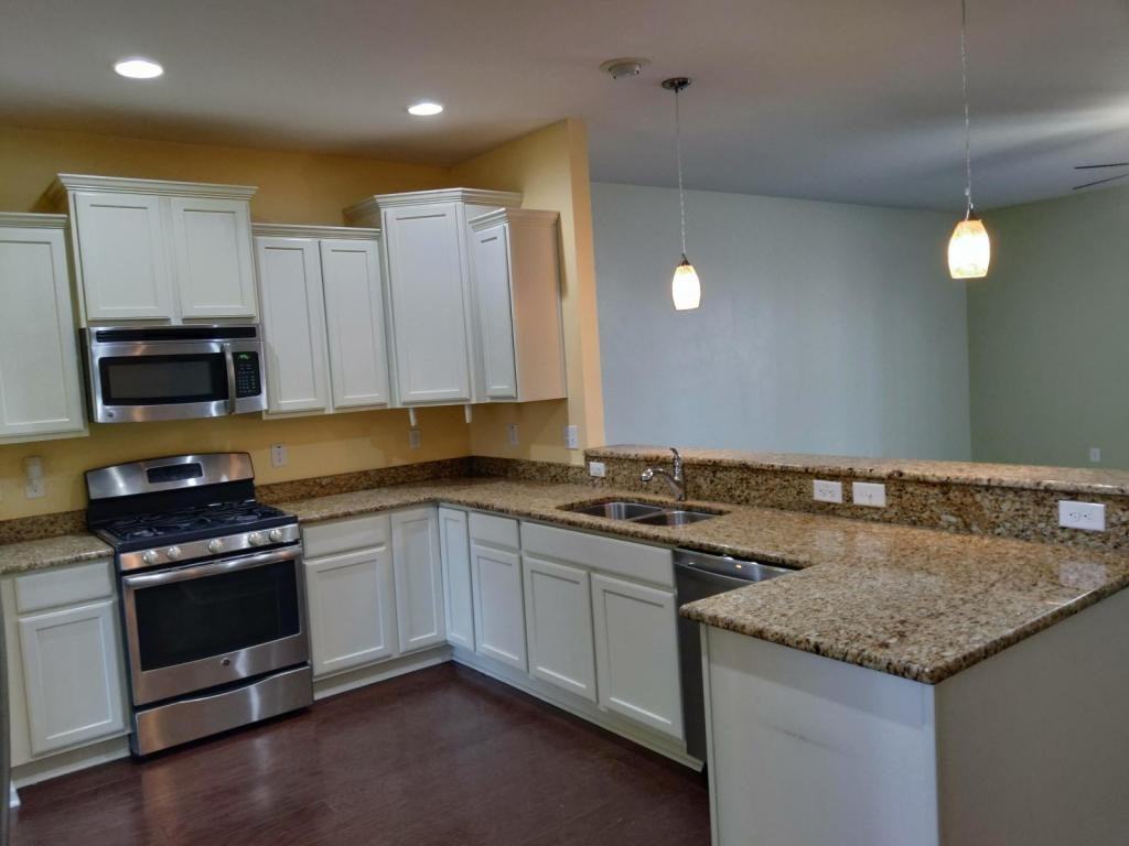 128 Carolina Wren Ave - Photo 3 of 39