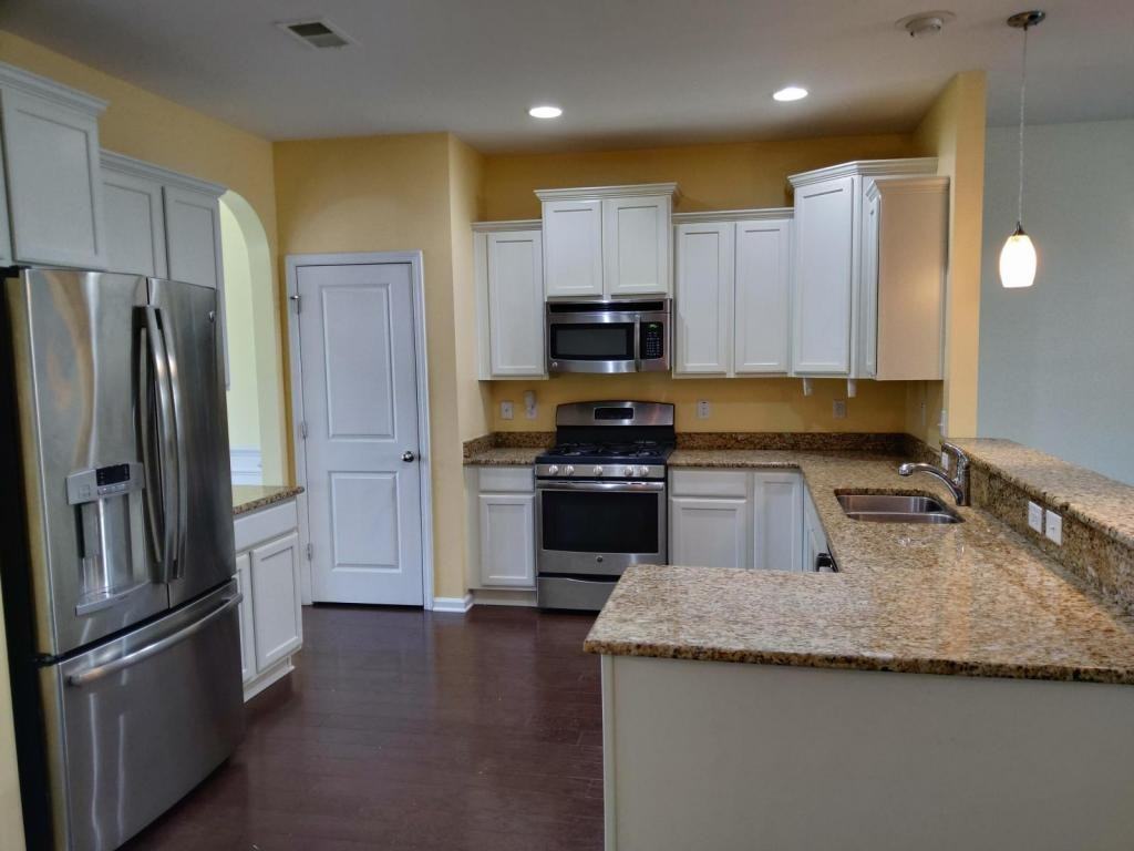 128 Carolina Wren Ave - Photo 4 of 39