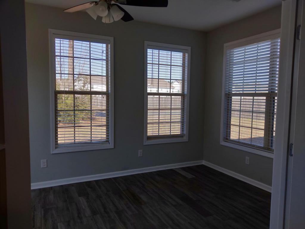128 Carolina Wren Ave - Photo 7 of 39