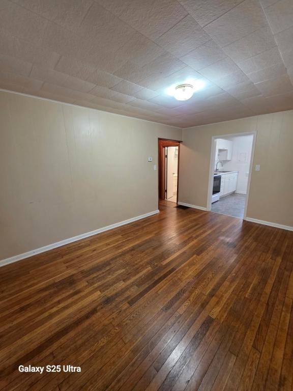 113 S Golding St - Photo 5 of 15