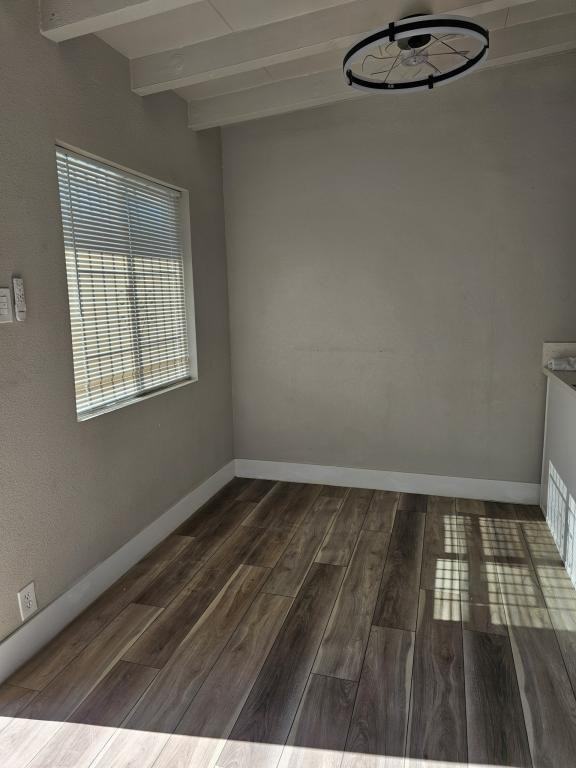 1147 May Ave - Photo 4 of 14