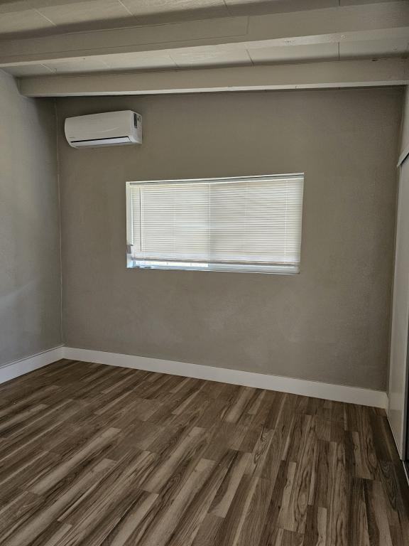 1147 May Ave - Photo 7 of 14