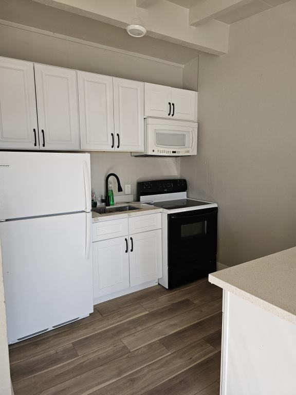 1149 May Ave - Photo 2 of 9
