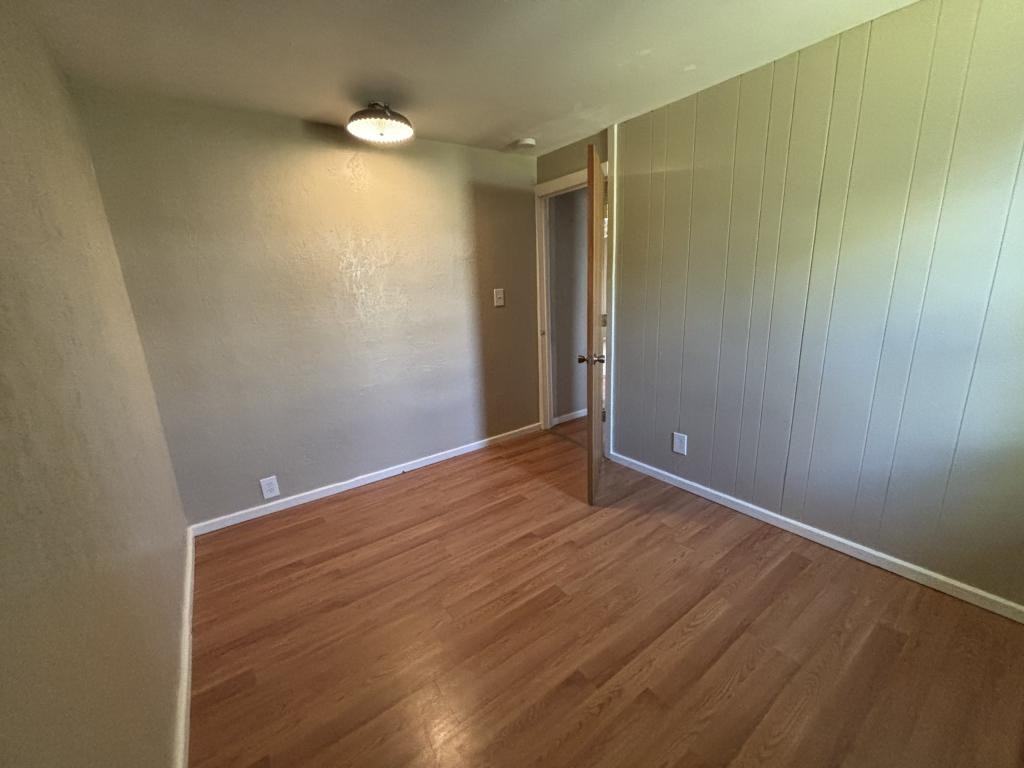 235 Curtis St - Photo 7 of 17