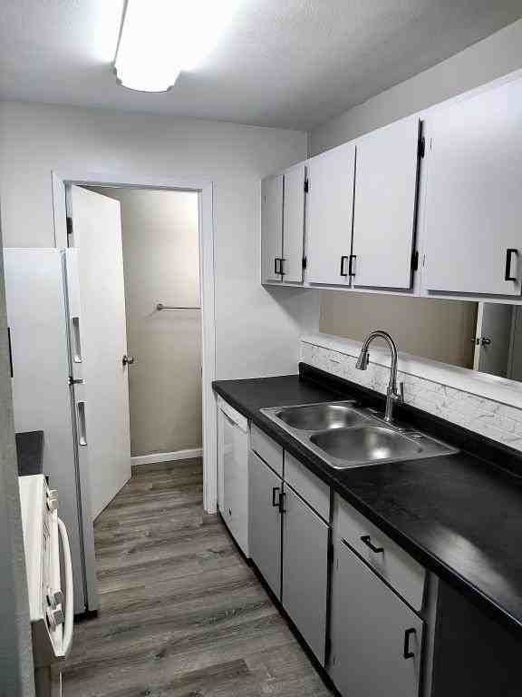 3119 W Willow Knolls Dr Apt B39 - Photo 3 of 14