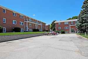 featured image of 1340 S 75th St