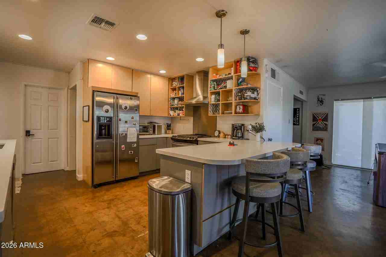 351 E Encanto Dr - Photo 6 of 50
