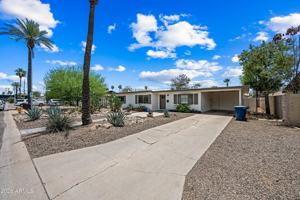 featured image of 707 E Encanto Dr