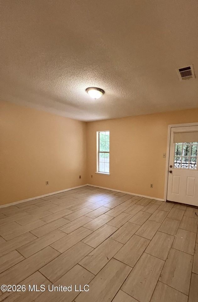 13452 Windridge Dr - Photo 5 of 5