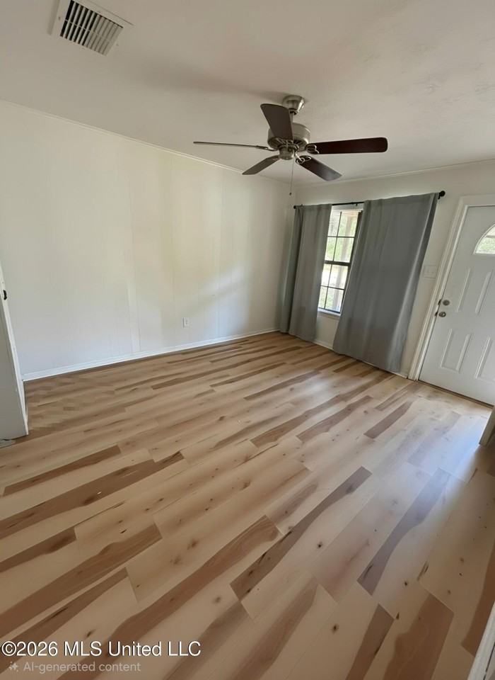 111 N Island View Ave - Photo 2 of 11
