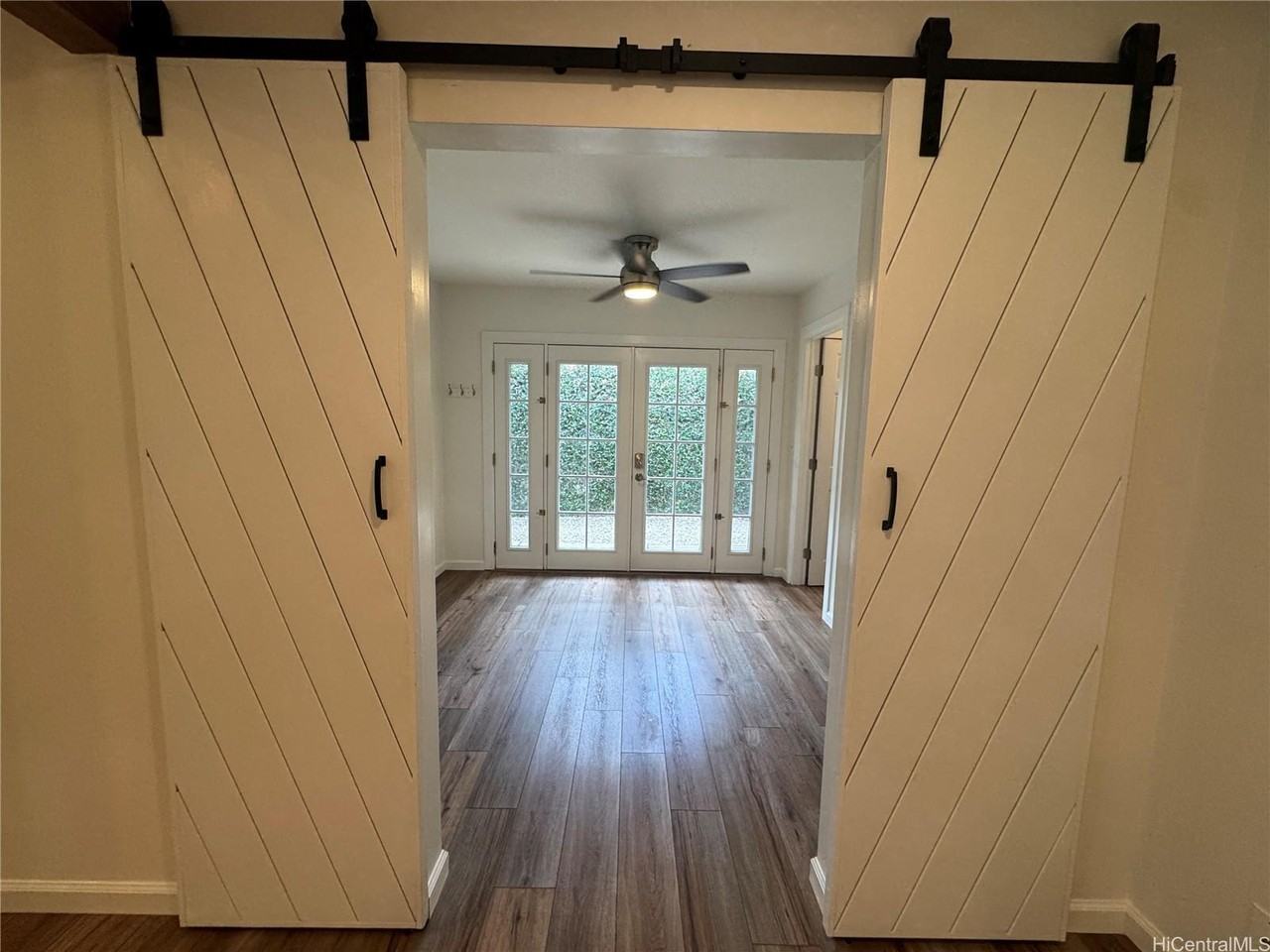 279 Hamakua Dr - Photo 6 of 16