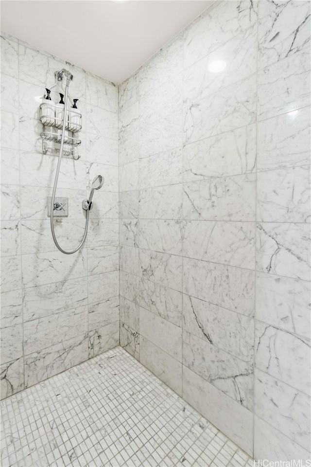 223 Saratoga Rd #1115 - Photo 6 of 21