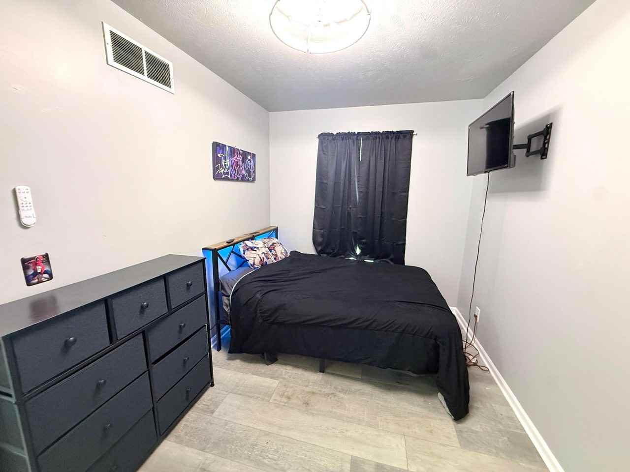 2244 Taft St - Photo 2 of 29