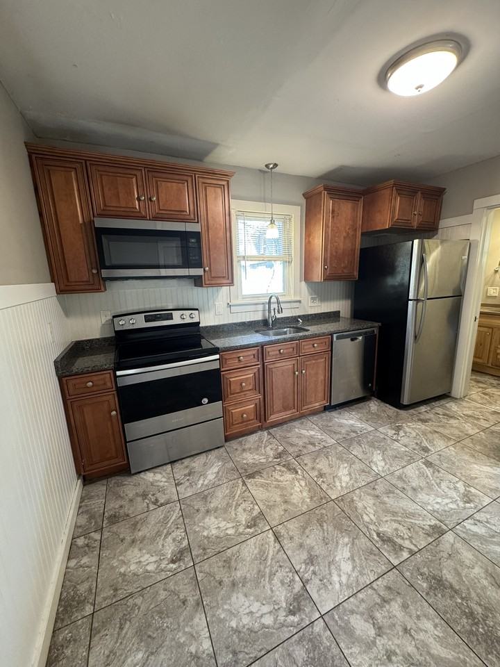 1 65A Market Street #1 - Photo 3 of 14