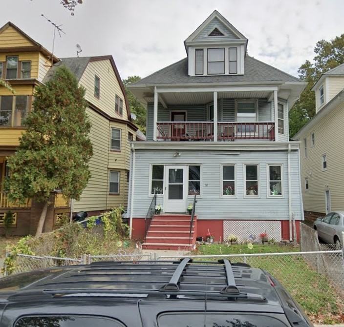 22 Davis Ave #1 - Photo 3 of 11