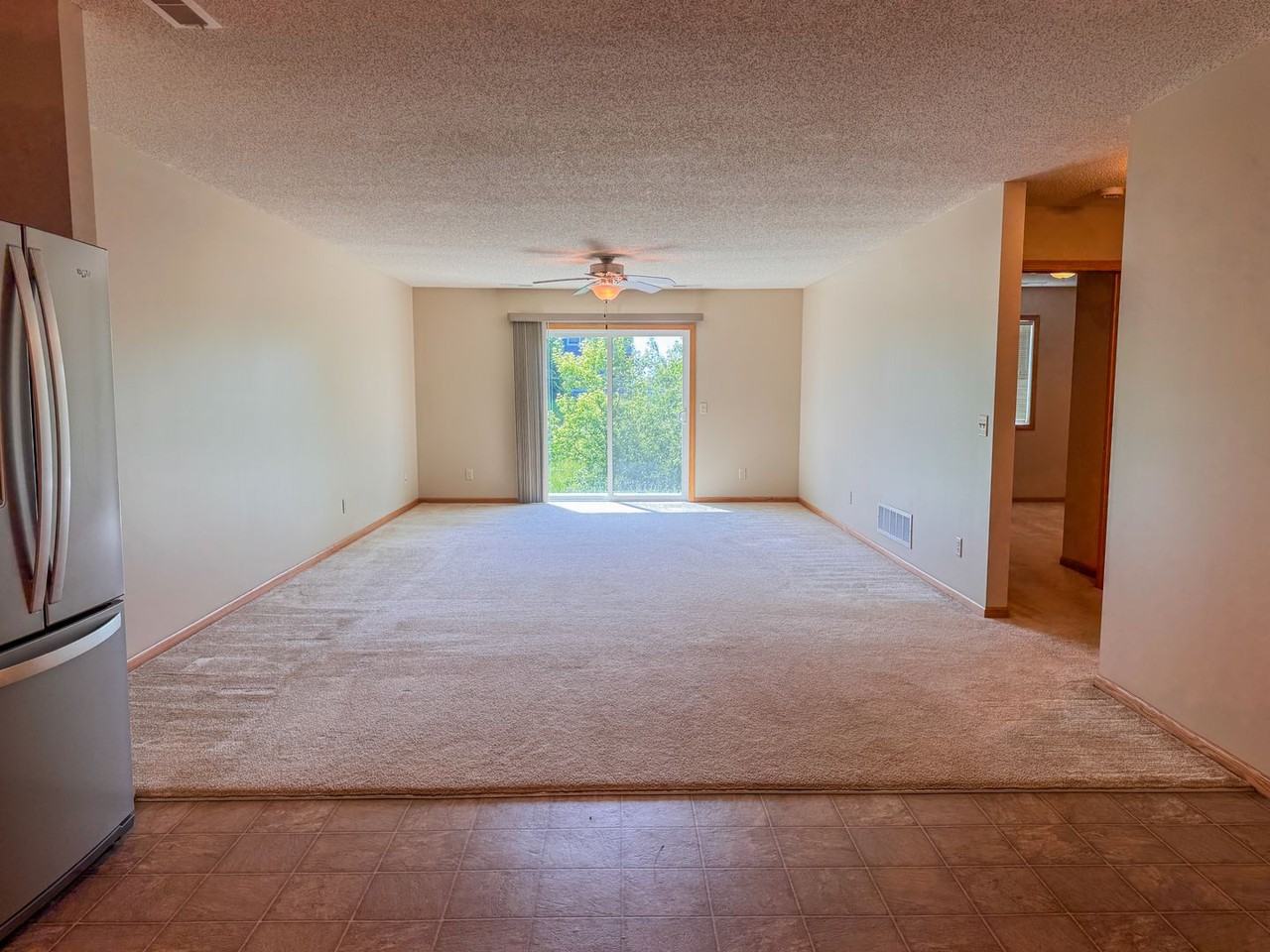 1611 Gunston Dr Apt A - Photo 6 of 19