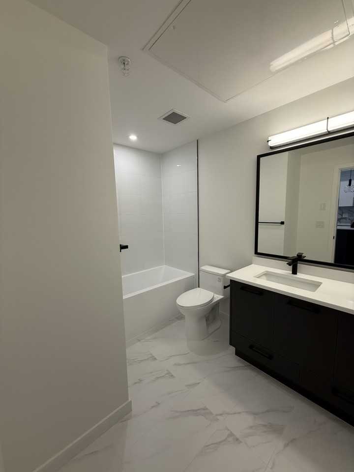 19310 Fraser Hwy - Photo 6 of 11