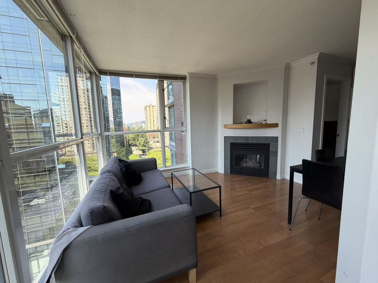 1000 Hornby Street - Photo 5 of 15