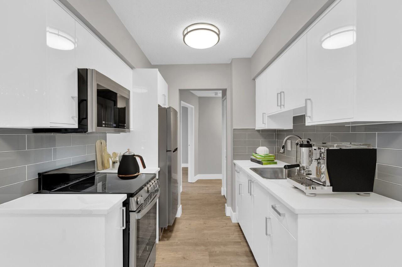 Haro Apartments - Photo 4 of 50