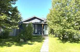featured image of 44 Covington Mews Ne