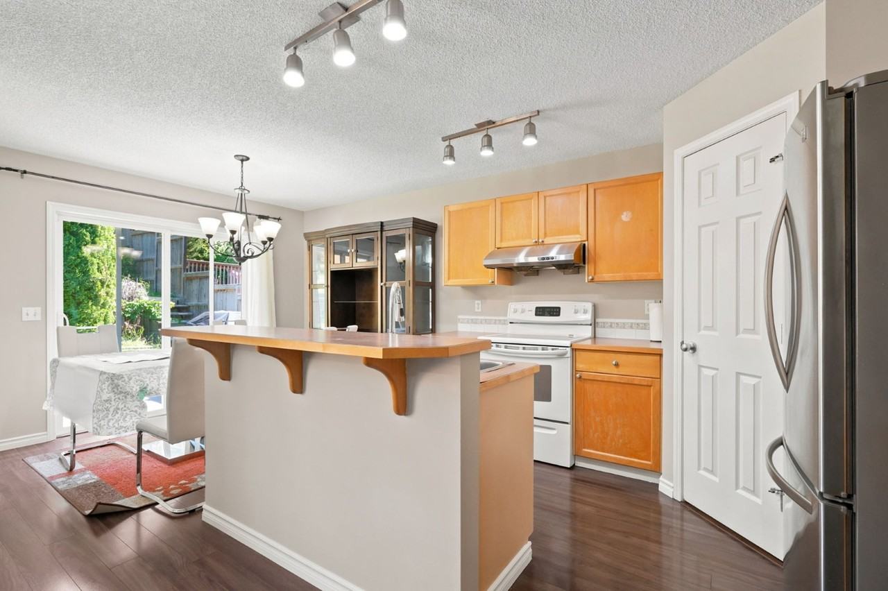 88 Rockyledge Cres Nw - Photo 2 of 50