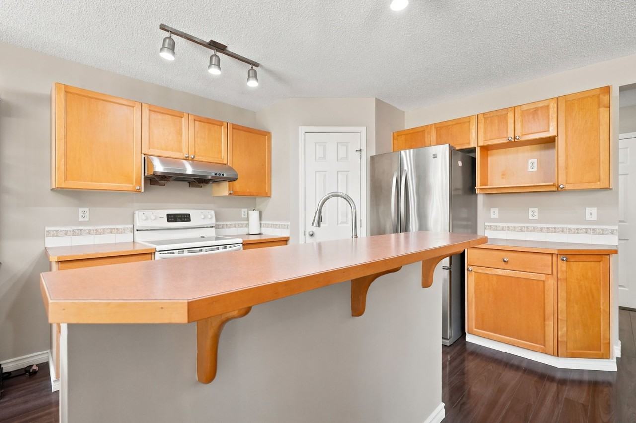 88 Rockyledge Cres Nw - Photo 3 of 50