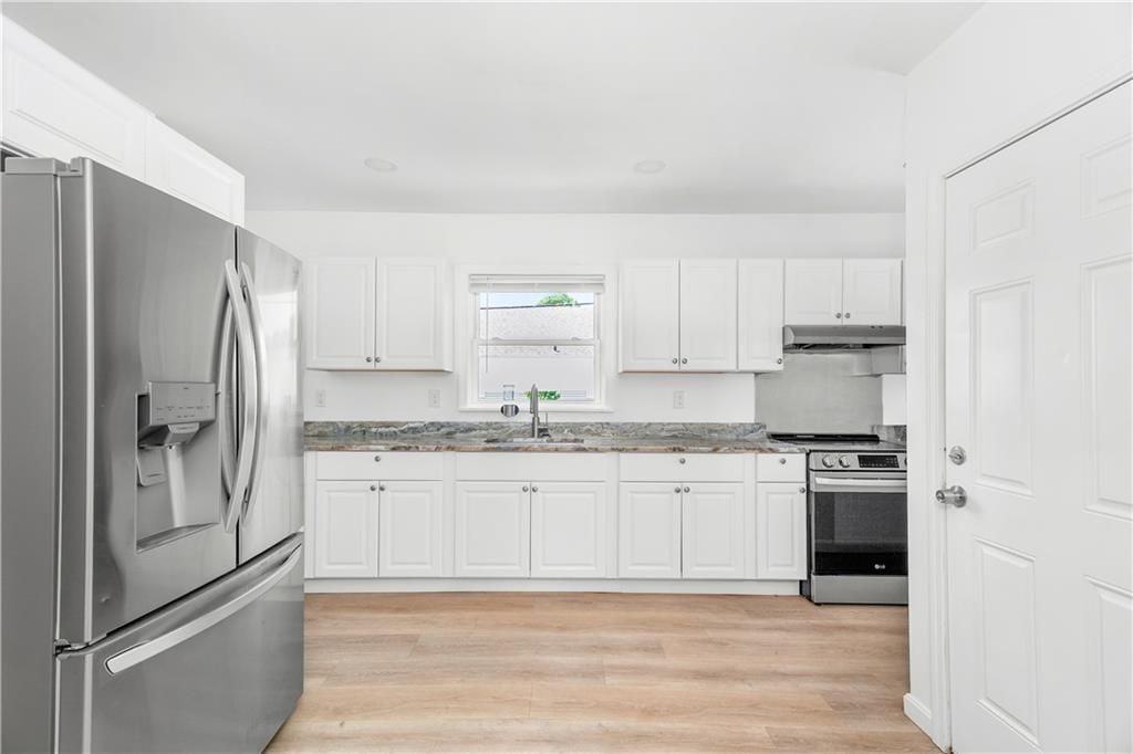 178 Ledge St ##1 - Photo 2 of 26