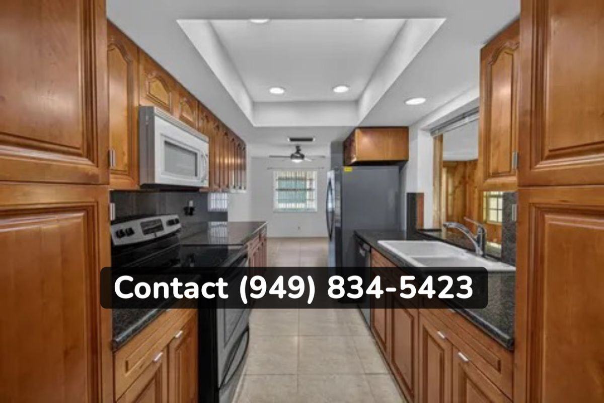 4230 Nw 3rd Way - Photo 5 of 17