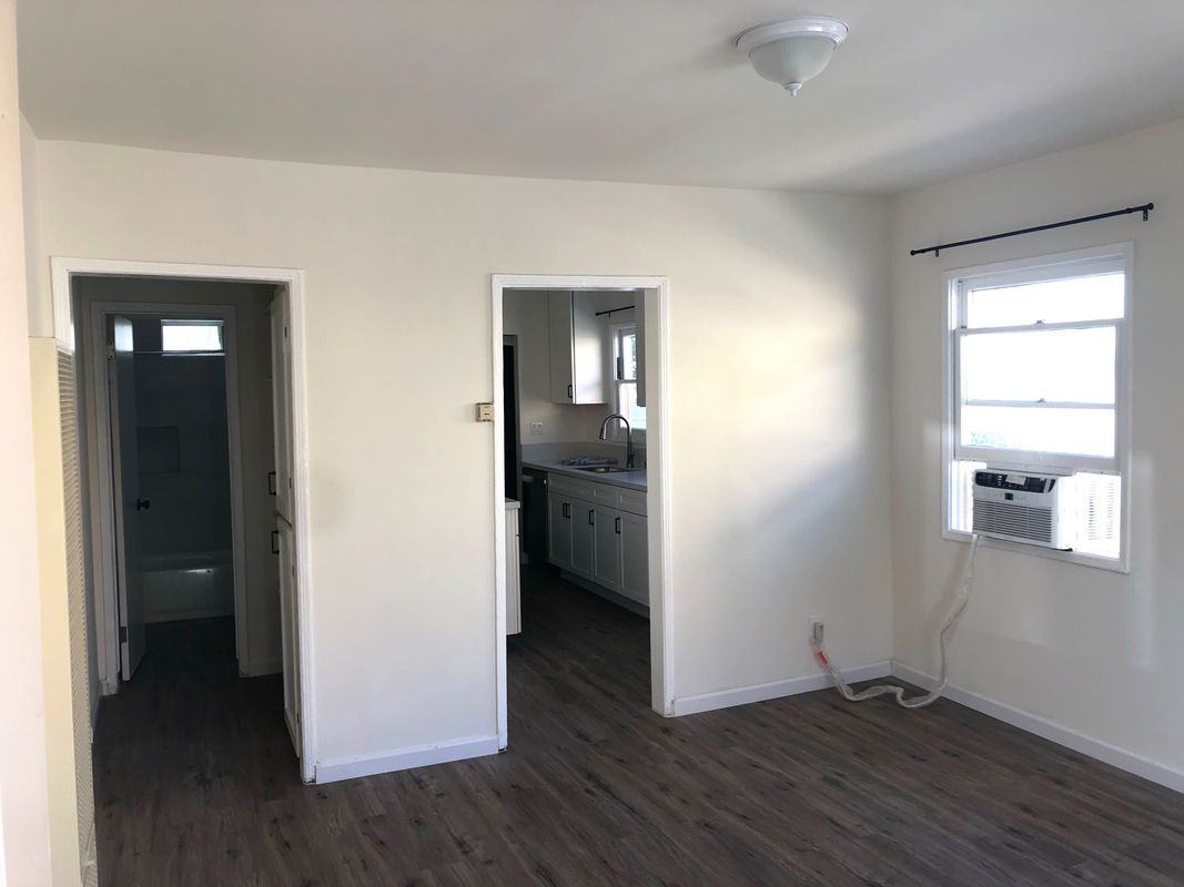 2106 Vallejo St - Photo 5 of 14