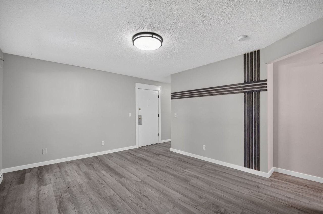 1645 Nw 84th St #6 - Photo 7 of 15
