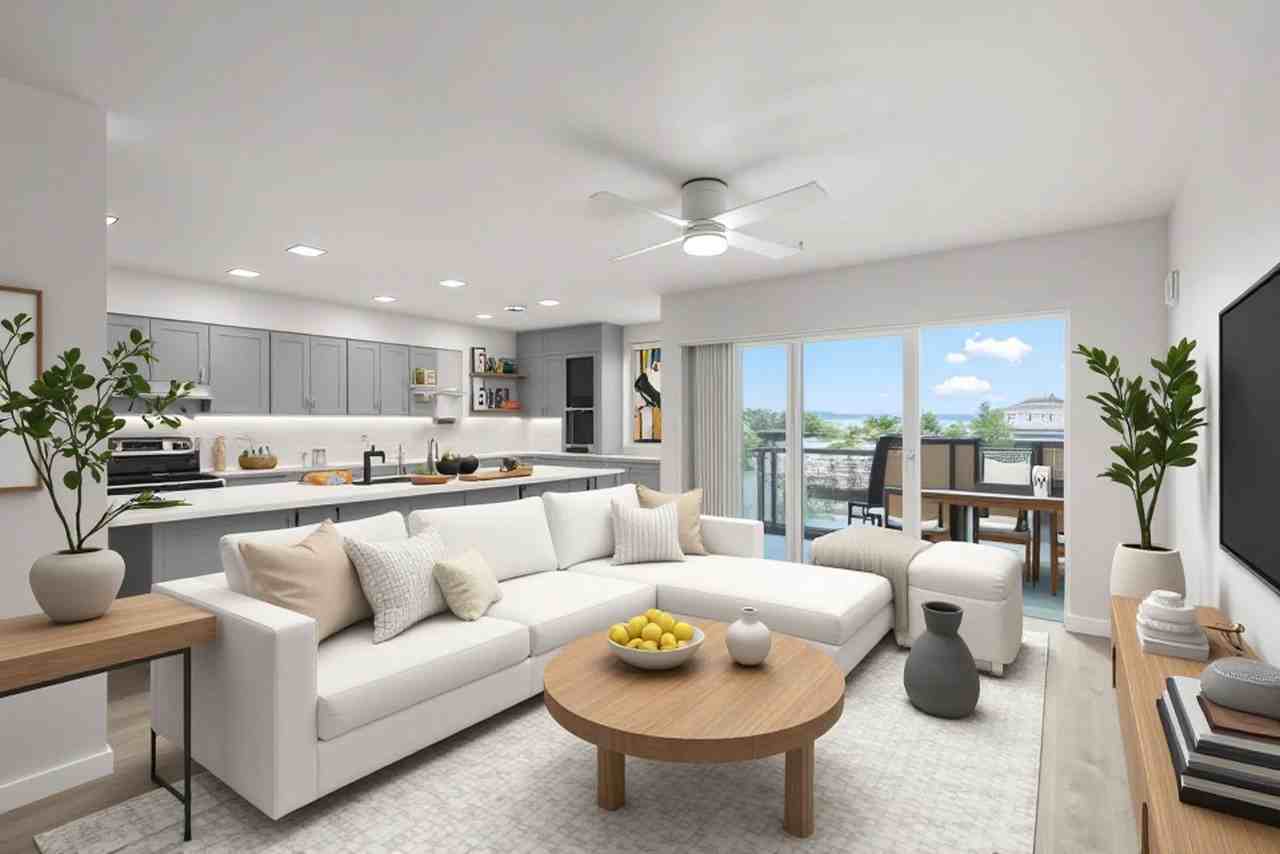 429 Bay Street - Photo 5 of 50