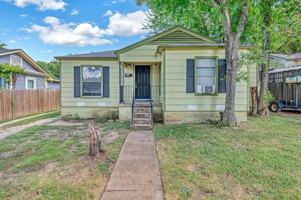 featured image of 2712 Mitchell Ave