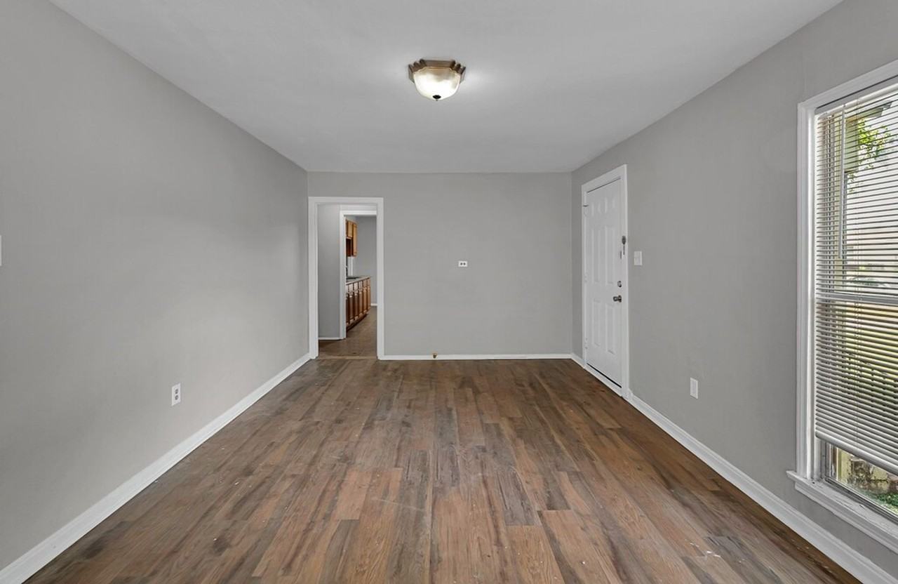 2712 Mitchell Ave - Photo 4 of 21