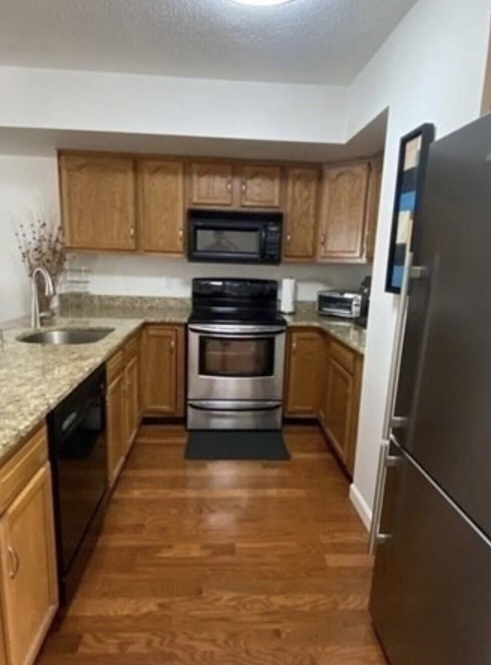 10 Merganser Way - Photo 3 of 40