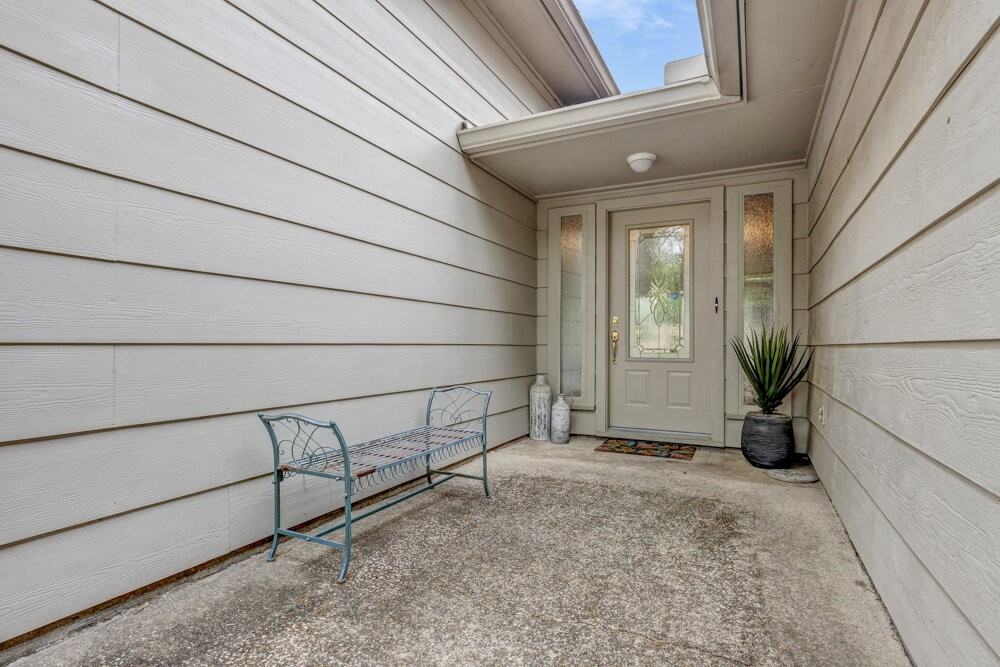17 Wishbonebush Rd - Photo 4 of 38