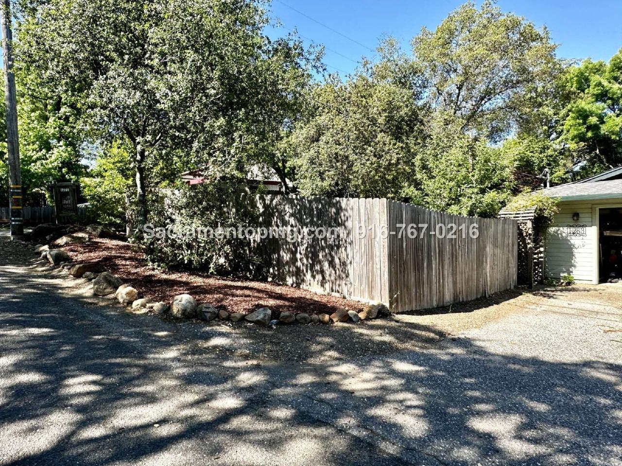 1283 Live Oak Ln - Photo 2 of 34