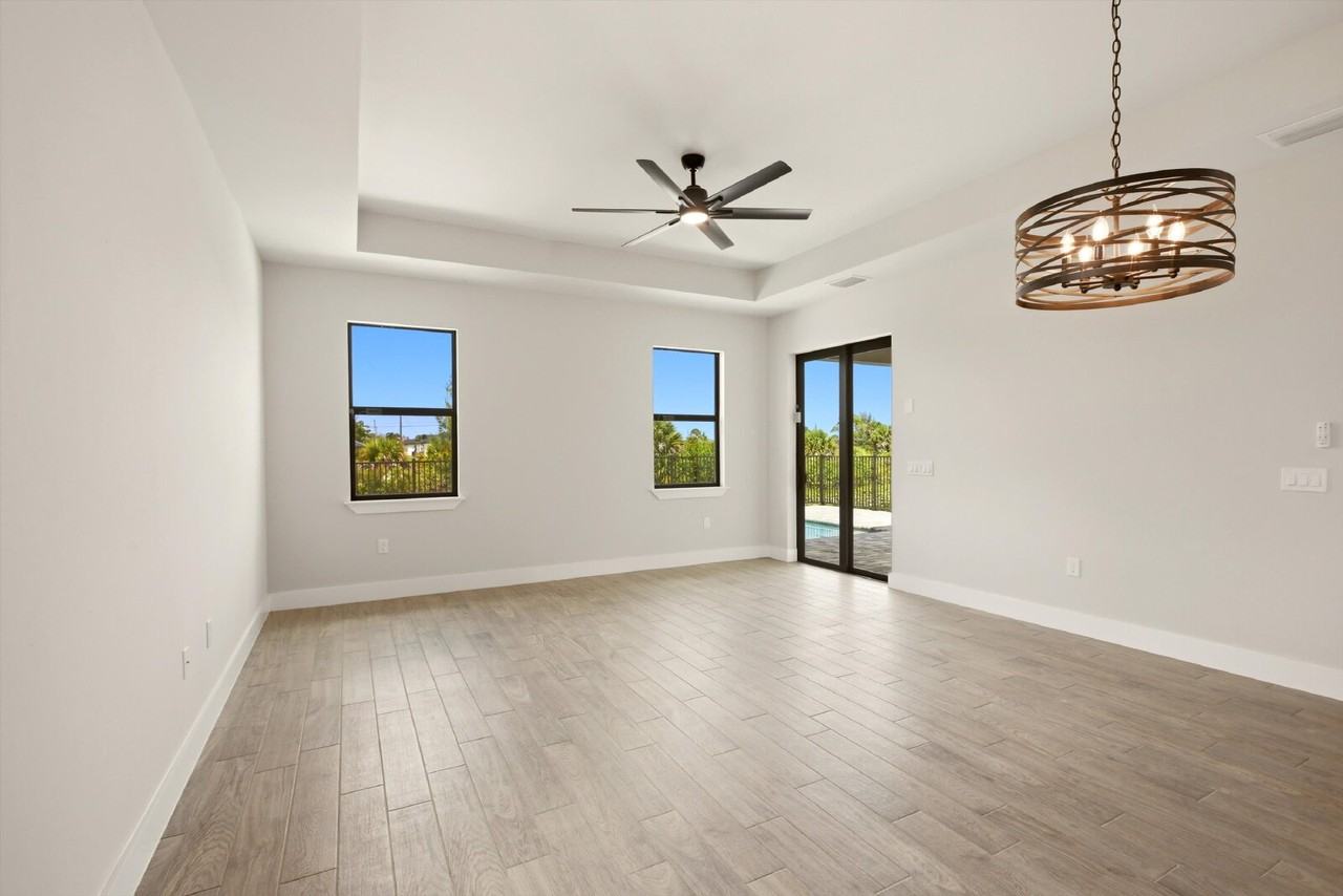 3750 Ne 13th Ave - Photo 6 of 34