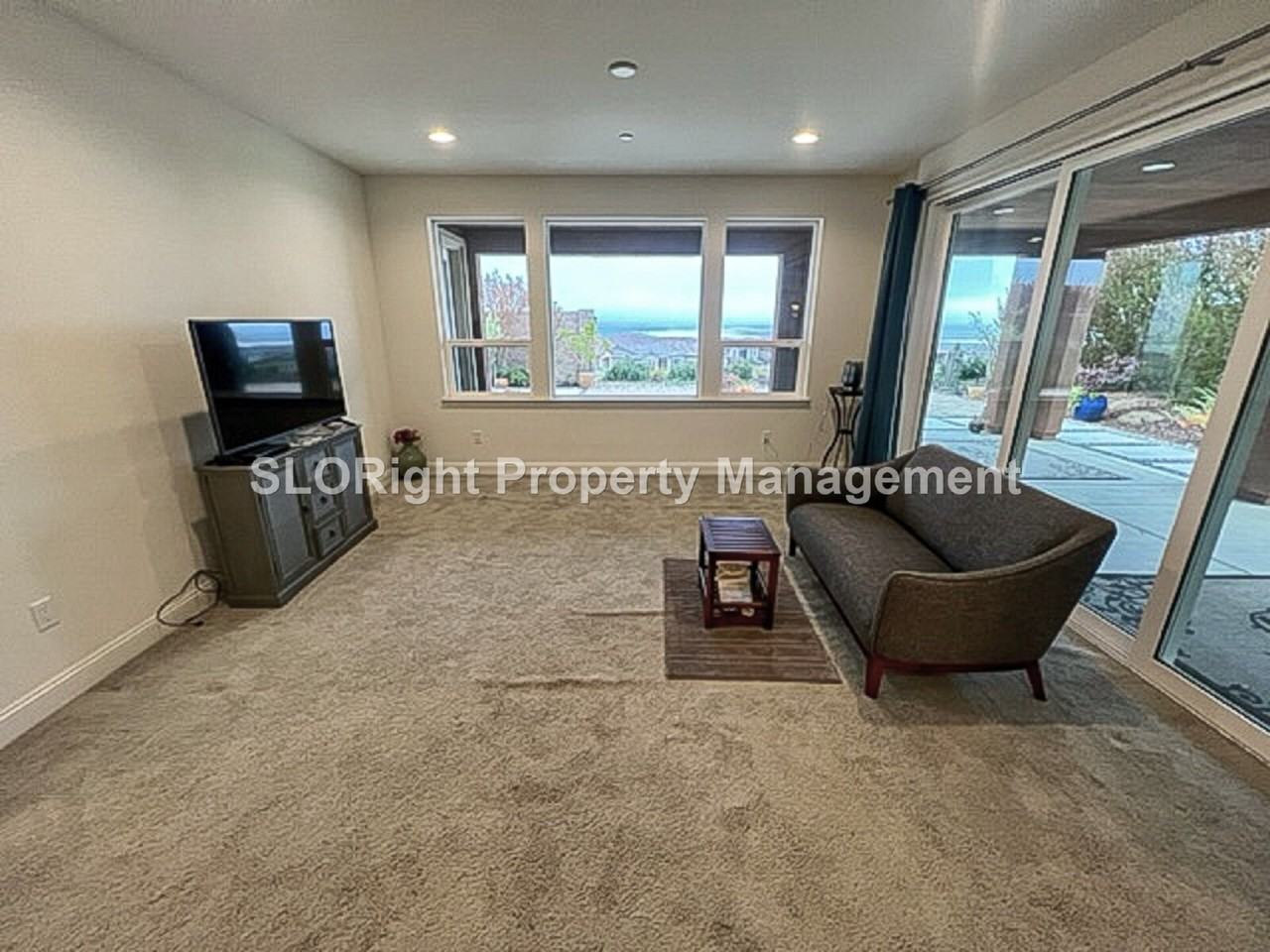 1514 Eucalyptus Rd - Photo 4 of 18