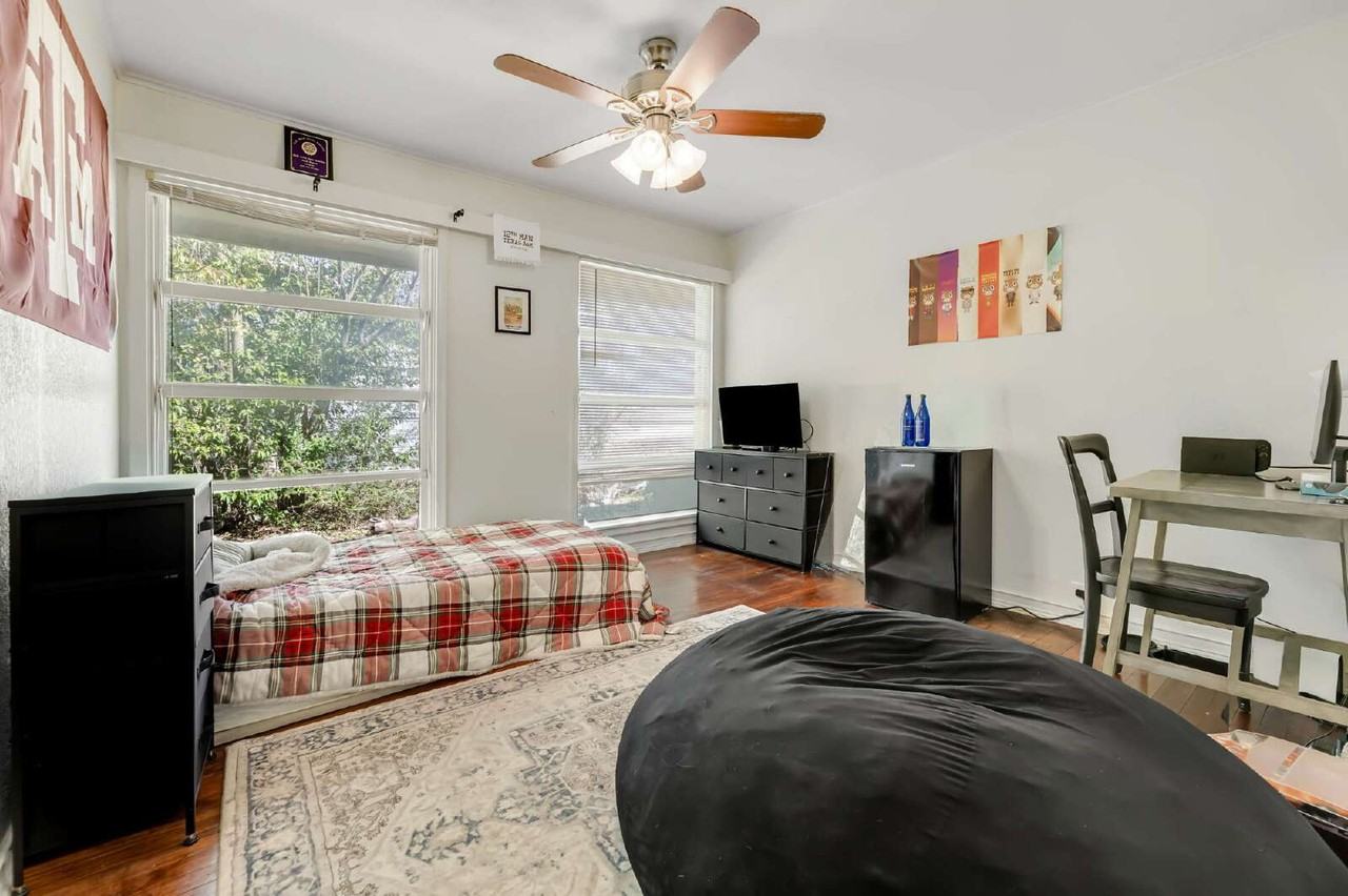 520 Helena St - Photo 7 of 25