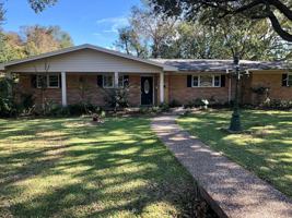 featured image of 2645 Grand Blvd