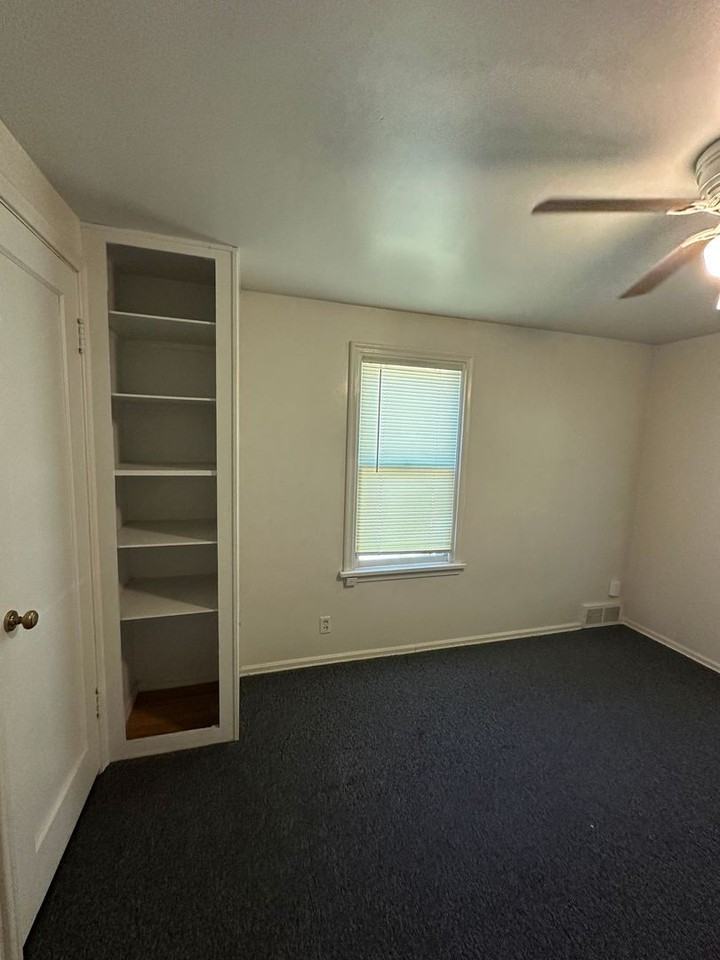107 N 200 E - Photo 2 of 12