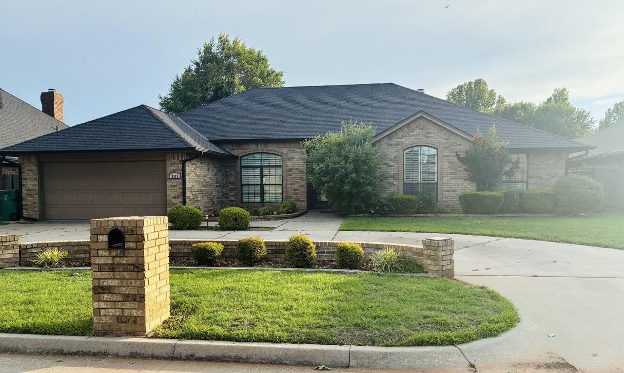 9912 Birkenhead Ct - Photo 4 of 38