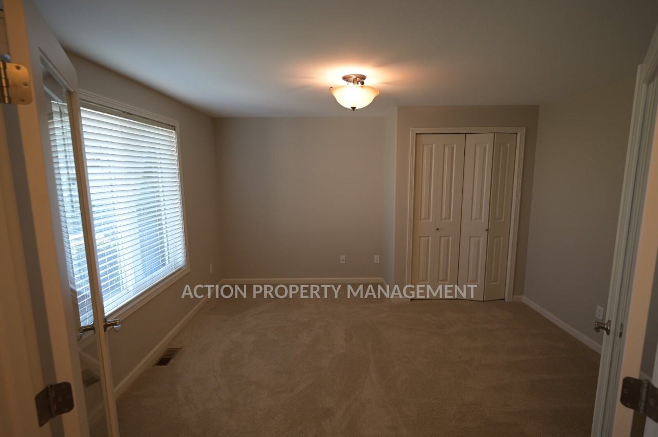 41 W Lobelia Dr - Photo 5 of 32