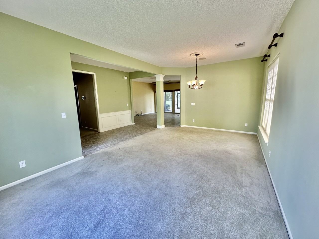 39 Tallow Dr - Photo 5 of 30